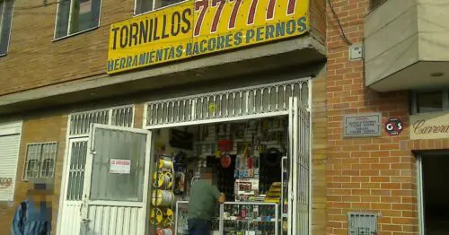 TORNILLOS 777777 CARRERA 97 CON 16 TORNILLOS 777777 CARRERA 97 CON 16